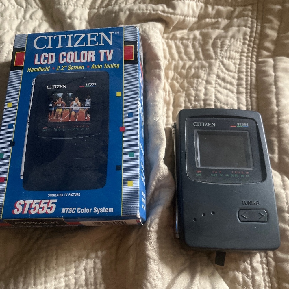 Citizen LCD Color TV